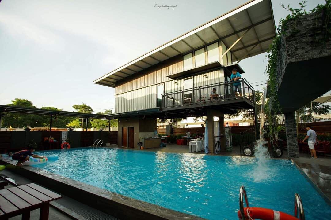 Kluang Container Swimming Pool Hotel Экстерьер фото